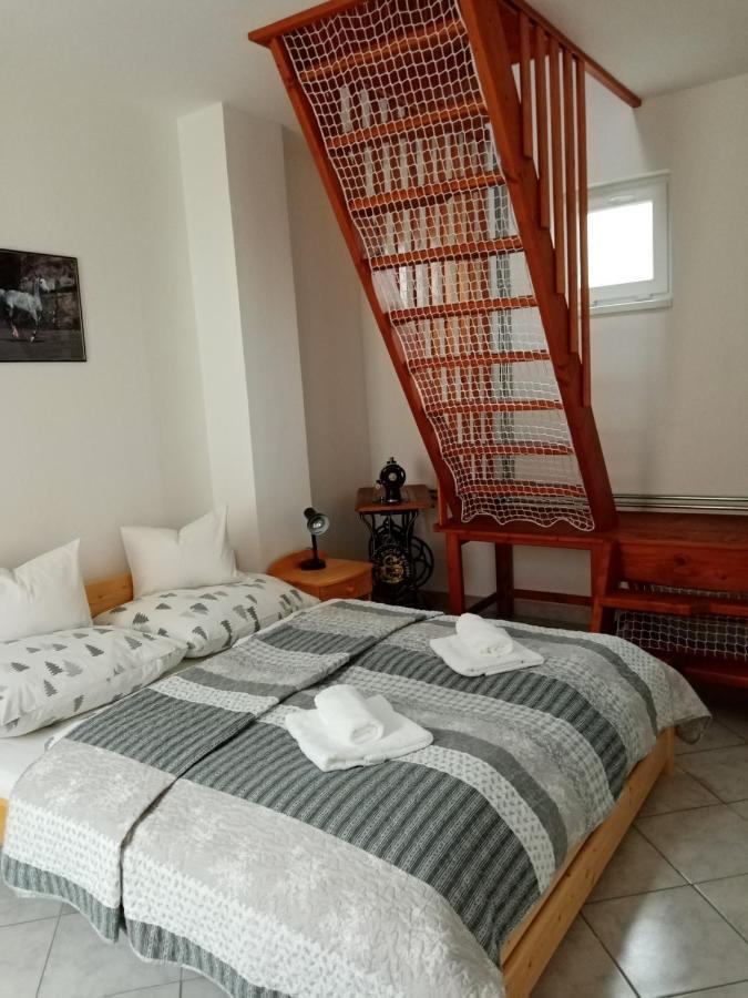 Eötvös nyaraló Siófok Exterior foto